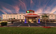 Holiday Inn Express Lake Wales N