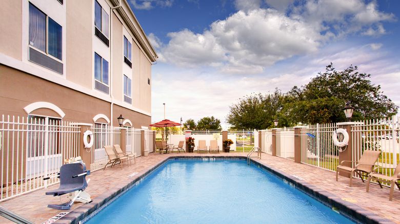 <b>Holiday Inn Express Lake Wales N Pool</b>. Images powered by <a href="https://www.leonardoworldwide.com/" title="Leonardo Worldwide" target="_blank">Leonardo</a>.