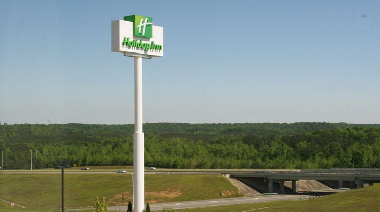 Holiday Inn Guin Other