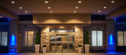 Holiday Inn Express Hotel & Stes Timmins Exterior