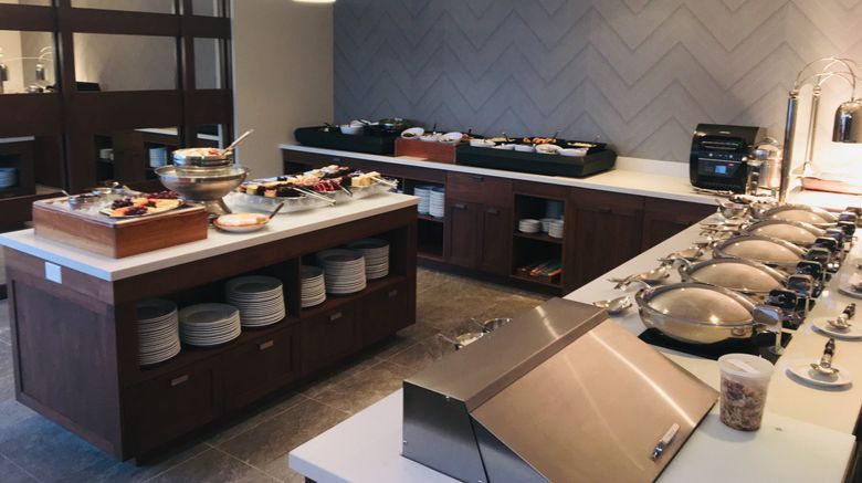 <b>Holiday Inn Montreal Longueuil Restaurant</b>. Images powered by <a href="https://www.leonardoworldwide.com/" title="Leonardo Worldwide" target="_blank">Leonardo</a>.