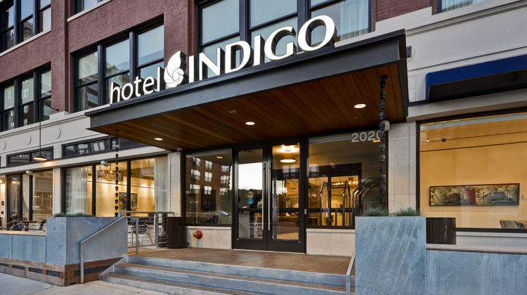 Hotel Indigo Kansas City-The Crossroads Exterior