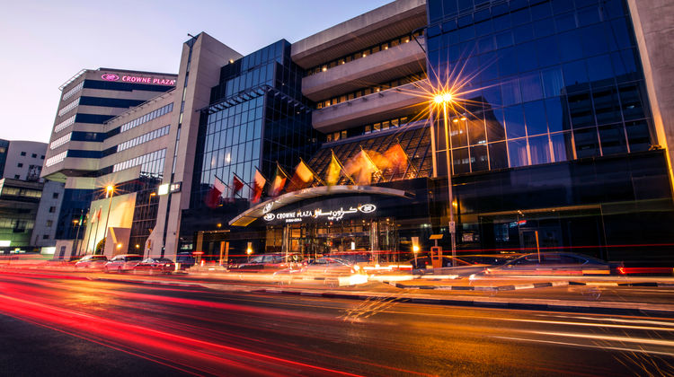Crowne Plaza Dubai-Deira Exterior