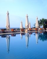 Londa Beach Hotel