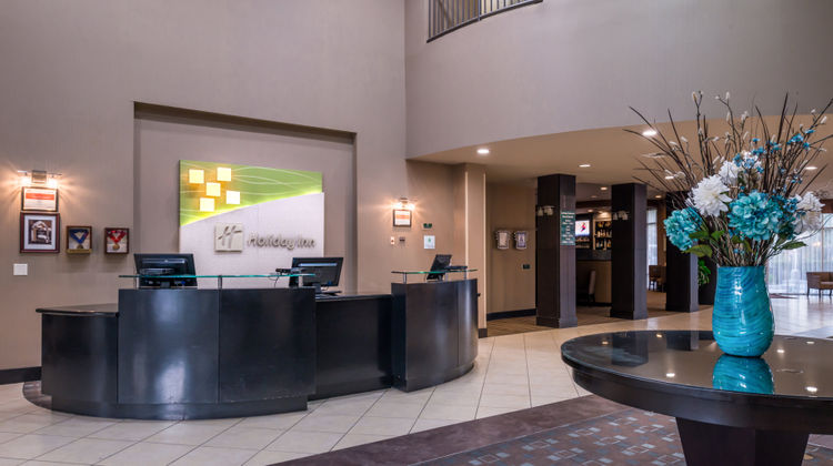 Holiday Inn Ontario Airport Lobby