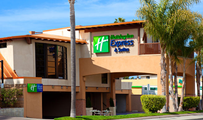 Holiday Inn Express Exterior