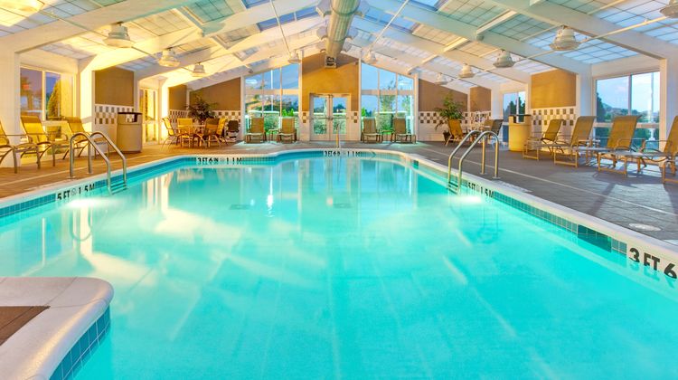 Holiday Inn & Suites Memphis - Wolfchase Pool
