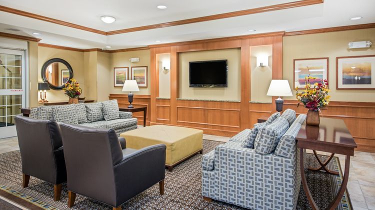Candlewood Suites Pittsburgh-Cranberry Lobby