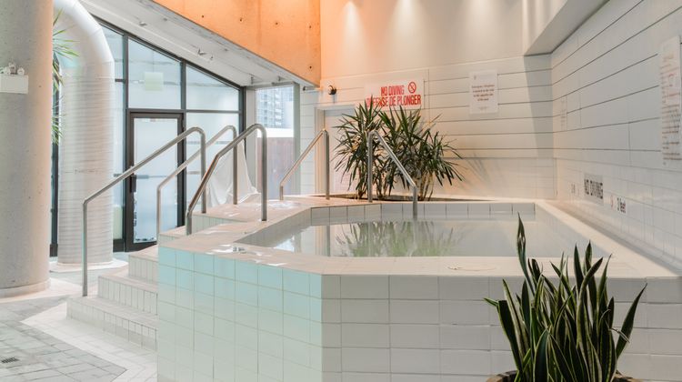 InterContinental Toronto Centre Pool