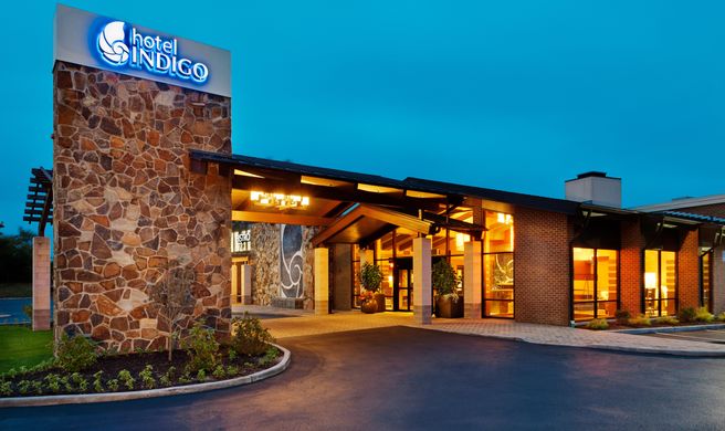 Hotel Indigo East End Exterior