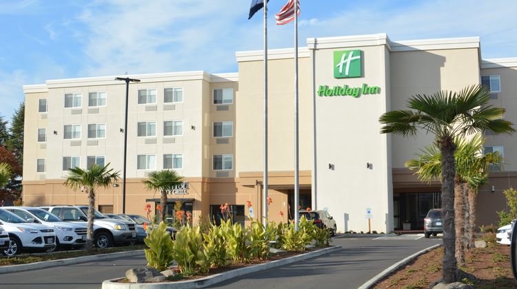 Holiday Inn Salem Exterior