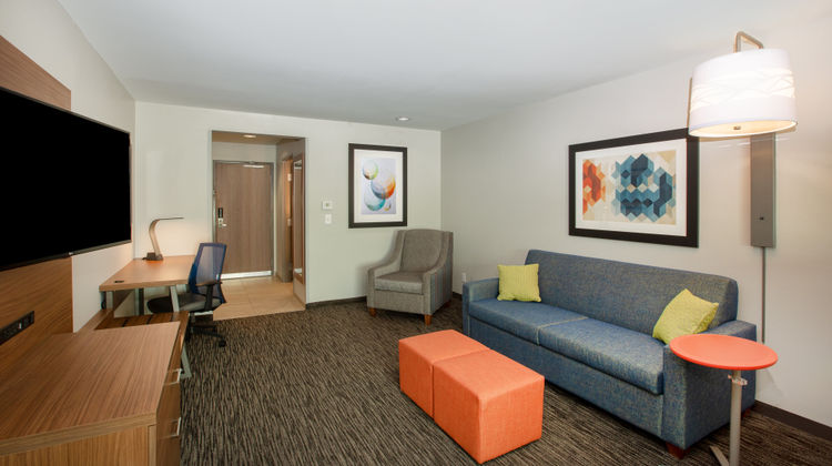 Holiday Inn Express Room