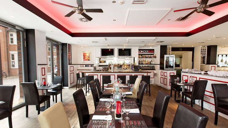 <b>Hotel Altes Kaufhaus Restaurant</b>. Images powered by <a href="https://www.leonardoworldwide.com/" title="Leonardo Worldwide" target="_blank">Leonardo</a>.