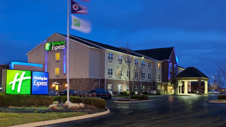 Holiday Inn Express & Suites Columbus Ea Exterior