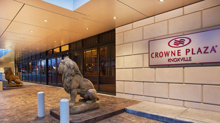 Crowne Plaza Knoxville Exterior