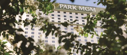 Park MGM Exterior