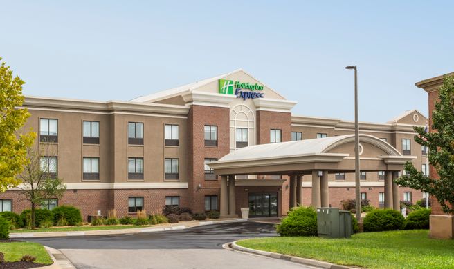 Holiday Inn Express Exterior