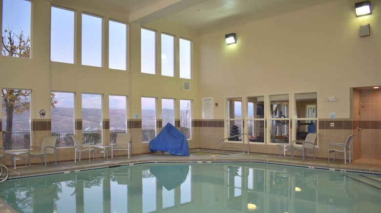 <b>Holiday Inn Express Pool</b>. Images powered by <a href="https://www.leonardoworldwide.com/" title="Leonardo Worldwide" target="_blank">Leonardo</a>.