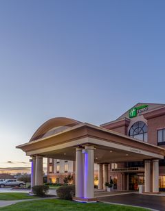 Holiday Inn Express Suites