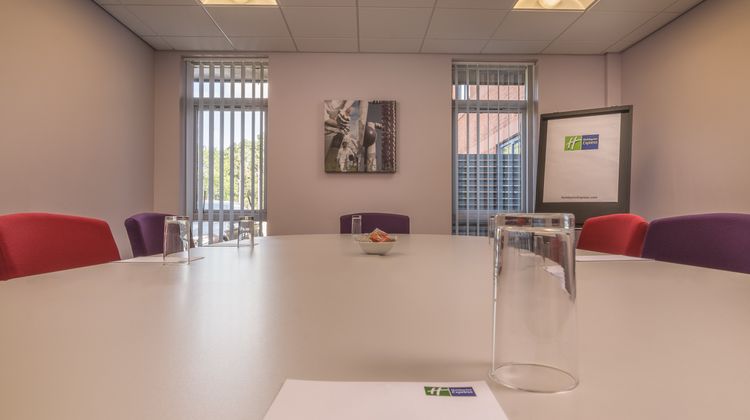 Holiday Inn Express Preston South Meeting