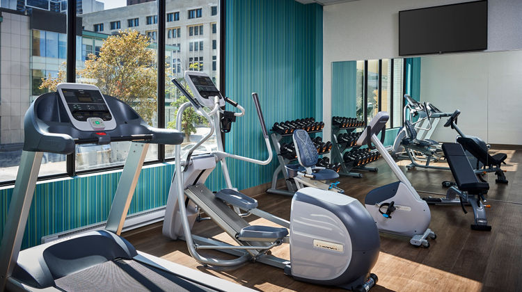 Holiday Inn Express Windsor Waterfront Health Club