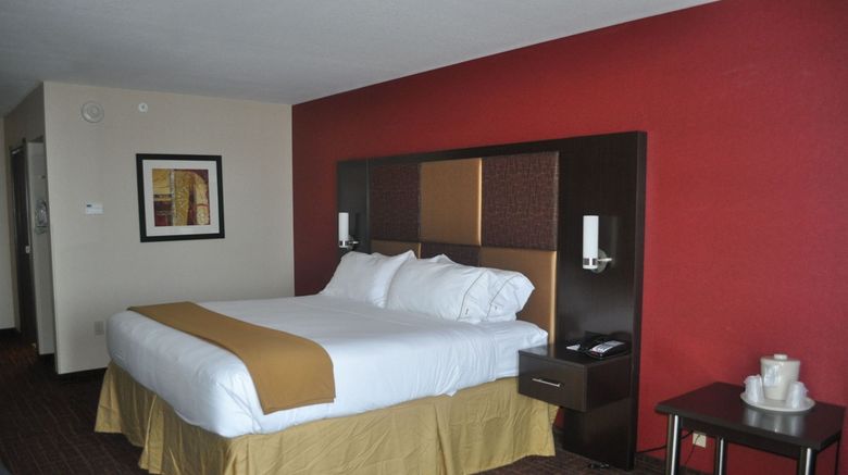 <b>Holiday Inn Express & Suites Greensburg Room</b>. Images powered by <a href="https://www.leonardoworldwide.com/" title="Leonardo Worldwide" target="_blank">Leonardo</a>.