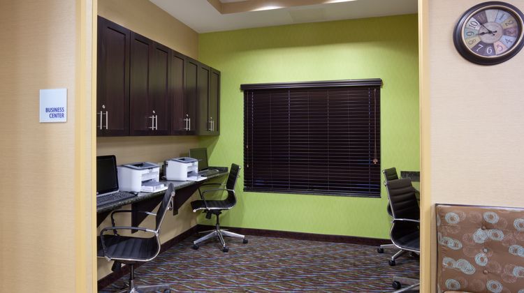 Holiday Inn Express Suites Fort Dodge Other