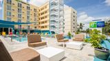Holiday Inn Express & Suites Nassau Pool
