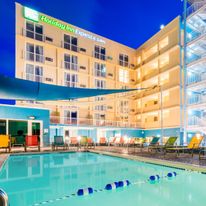 Holiday Inn Express & Suites Nassau