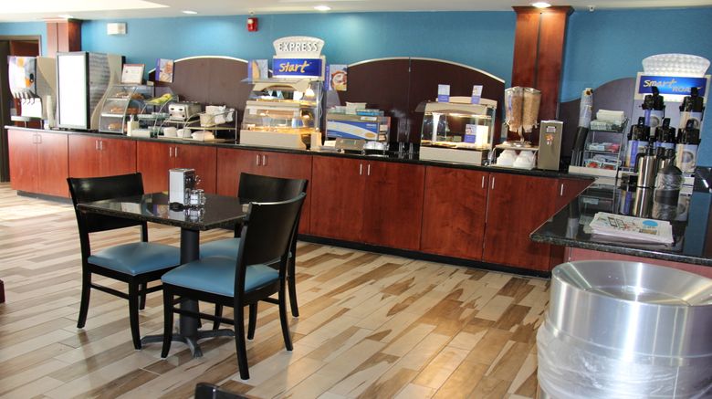 <b>Holiday Inn Express & Suites Restaurant</b>. Images powered by <a href="https://www.leonardoworldwide.com/" title="Leonardo Worldwide" target="_blank">Leonardo</a>.