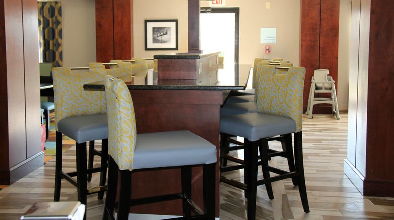 <b>Holiday Inn Express & Suites Lobby</b>. Images powered by <a href="https://www.leonardoworldwide.com/" title="Leonardo Worldwide" target="_blank">Leonardo</a>.