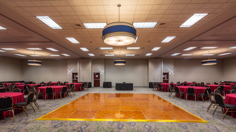 <b>Holiday Inn Express Ballroom</b>. Images powered by <a href="https://www.leonardoworldwide.com/" title="Leonardo Worldwide" target="_blank">Leonardo</a>.