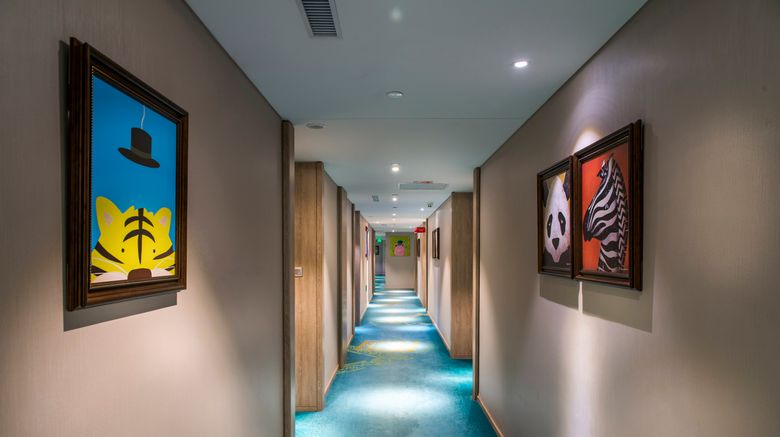 <b>Hotel Indigo Xiamen Harbour Lobby</b>. Images powered by <a href="https://www.leonardoworldwide.com/" title="Leonardo Worldwide" target="_blank">Leonardo</a>.