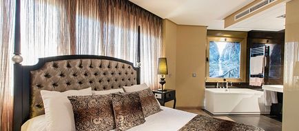 Condestable Iranzo Hotel Room