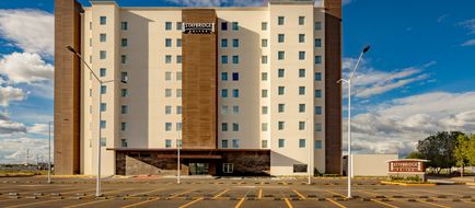 Staybridge Suites Irapuato Exterior