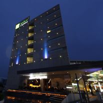 Holiday Inn Express Galerias