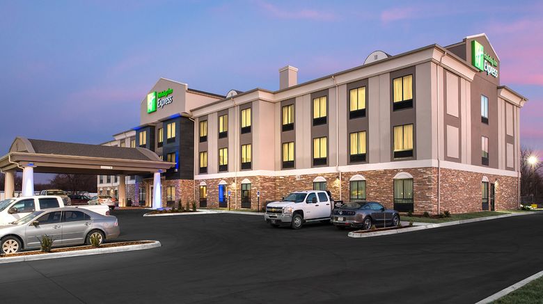 <b>Holiday Inn Express Hutchinson Exterior</b>. Images powered by <a href="https://www.leonardoworldwide.com/" title="Leonardo Worldwide" target="_blank">Leonardo</a>.