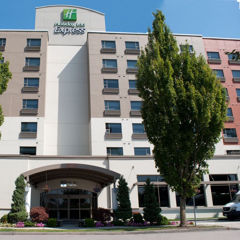 Holiday Inn Express Vancouver Arpt