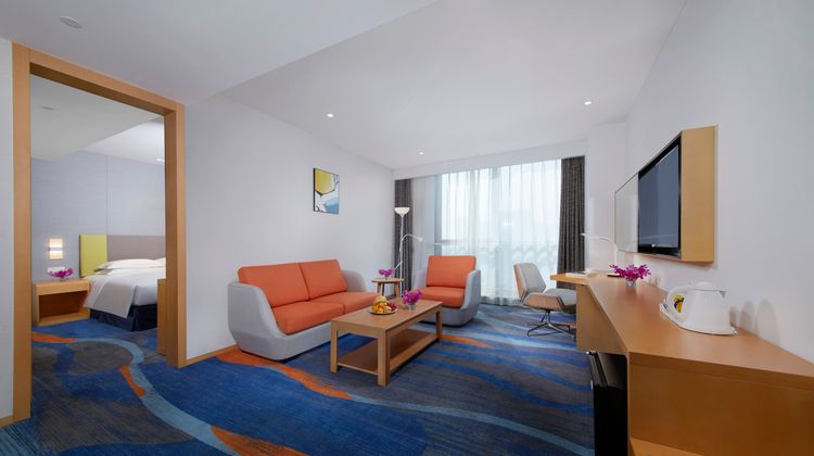 Holiday Inn Express Zhengzhou Zhengdong Suite