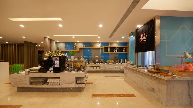<b>Holiday Inn Express Zhengzhou Zhengdong Restaurant</b>. Images powered by <a href="https://www.leonardoworldwide.com/" title="Leonardo Worldwide" target="_blank">Leonardo</a>.