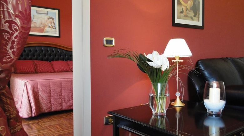 <b>Hotel San Giorgio Crotone Suite</b>. Images powered by <a href="https://www.leonardoworldwide.com/" title="Leonardo Worldwide" target="_blank">Leonardo</a>.