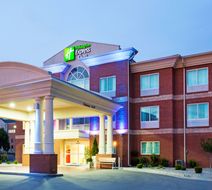Holiday Inn Express Hotel & Suites Exterior