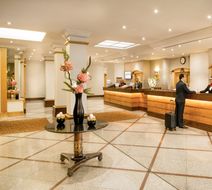 Copthorne Hotel Slough-Windsor Lobby