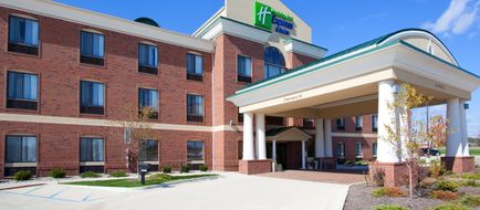 Holiday Inn Express Chesterfield Exterior