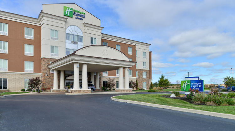 Holiday Inn Express & Suites Terre Haute Exterior