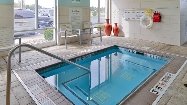 Holiday Inn Express & Suites Terre Haute Pool
