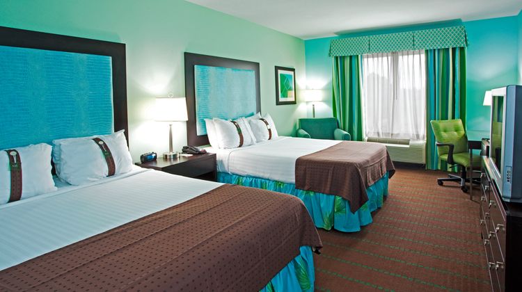 Holiday Inn & Suites Ocala Conf Center Room