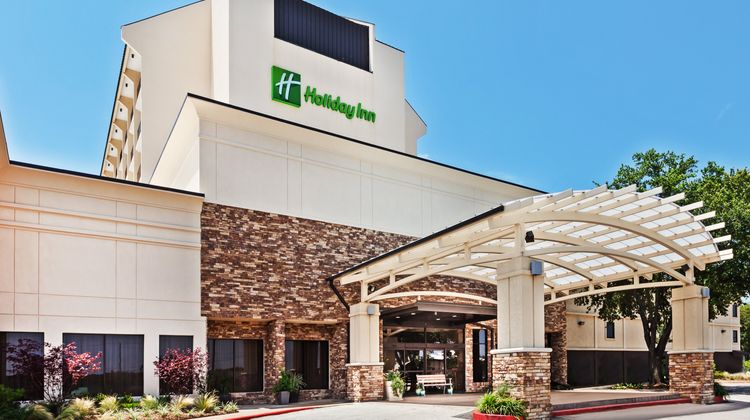 Holiday Inn Tyler-Conference Center Exterior