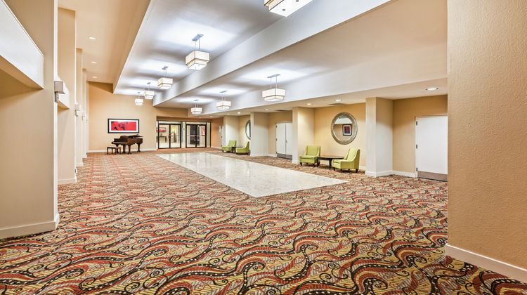 Holiday Inn Tyler-Conference Center Meeting