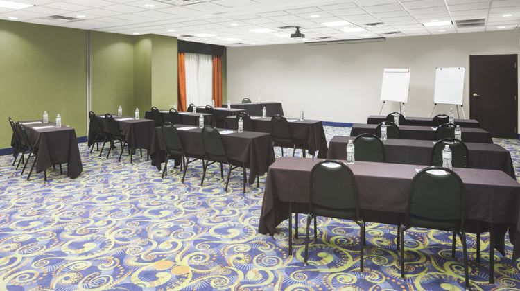 Holiday Inn Express Duluth-Mall Area Meeting